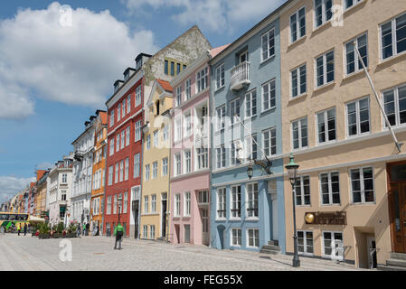 Maisons d'époque colorées, Nyhavn, Copenhague (Kobenhavn), Royaume du Danemark Banque D'Images