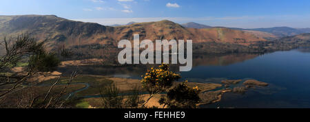 Printemps, Derwentwater de surprise de vue, Keswick, Parc National de Lake district, comté de Cumbria, Angleterre, Royaume-Uni Banque D'Images