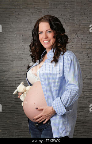 Portrait d'une femme enceinte Banque D'Images