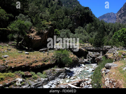 Crète, le parc national de Samaria, décor dans la Samarie gulch, lieu de repos près de la Samarie village désolé Banque D'Images