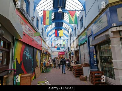 Brixton Village Market marché couvert, Brixton, dans le sud de Londres Banque D'Images
