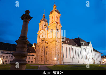 Cathédrale (ancienne collégiale), au crépuscule, Site du patrimoine mondial de l'Couvent de Saint-Gall, dans le canton de Saint-Gall, Suisse Banque D'Images