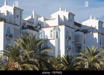 Torremolinos, Costa del Sol, la province de Malaga, Andalousie, Espagne du sud. Appartements en banlieue de Playamar. Banque D'Images