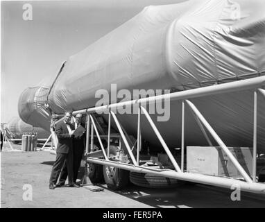 Cette image de la collection Atlas Negative capture une scène historique, représentant un moment d’importance culturelle ou géographique, préservée pour la recherche et l’éducation. Banque D'Images