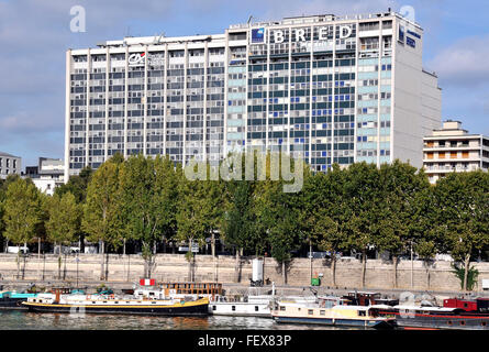 Bred Banque Populaire et Crédit Agricole banques bâtiments Paris France Banque D'Images