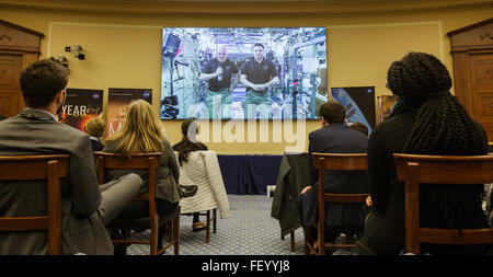 Liaison descendante de l'ISS avec House Committee on Science, l'espace et de la technologie 2 Banque D'Images