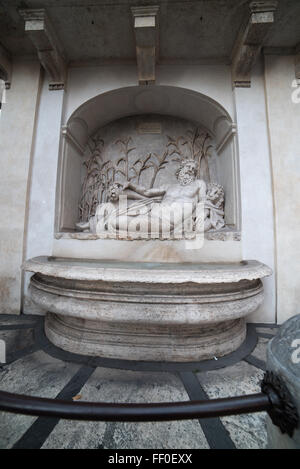 Rome, Italie : sculpture de l'ensemble des Quattro Fontane, quatre fontaines Banque D'Images