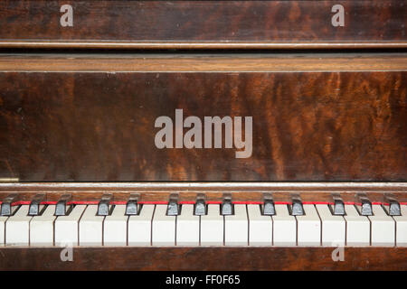 Close-up of vintage clavier de piano Banque D'Images