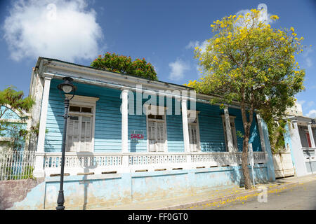 Maison à vendre dans un style architectural créole Ponce. Ponce, Porto Rico. L'île des Caraïbes. Le territoire américain. Banque D'Images