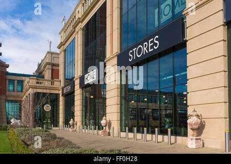 British Home Stores Sharps Magasin à Barton Square, Intu Trafford Centre, Manchester. Banque D'Images