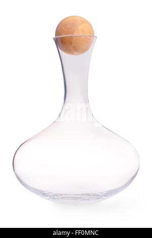 Verre à vin vide avec un bouchon en bois isolé sur blanc avec clipping path Banque D'Images