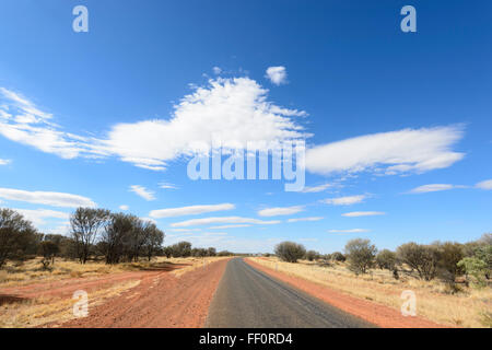 Tanami Road près d'Alice Springs, Territoire du Nord, Australie Banque D'Images