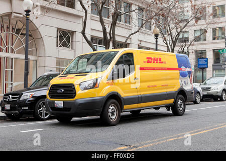 Livraison DHL van - Washington, DC USA Banque D'Images