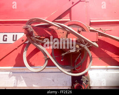 Machine agricole ancienne ceinture, sangle Massey Fergusson Banque D'Images