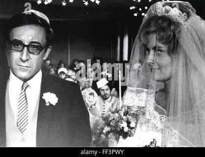 Je t'AIME Alice B. Toklas 1968 Warner Bros/Seven Arts film avec Peter Sellers et Joyce Van Patten Banque D'Images