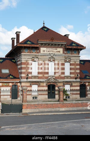 L'immeuble à la maison de Champagne Champagne de Castelane à Epernay France Banque D'Images