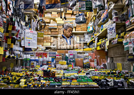 L'île de Honshu, Japon, Tokyo, Kanto, magasin d'électronique. Banque D'Images