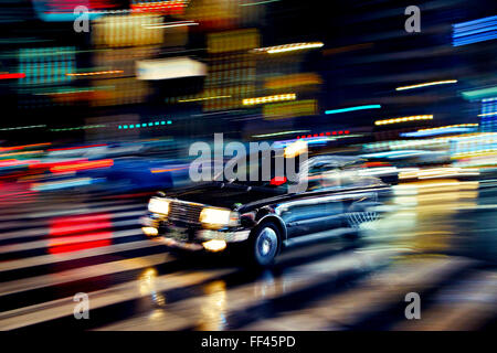 L'île de Honshu, Japon, Tokyo, Kanto, taxi de nuit. Banque D'Images