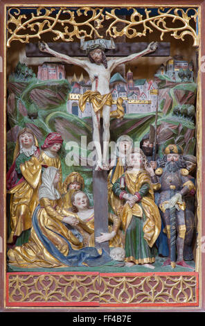 NEUBERG AN DER MURZ, Autriche - 13 septembre 2015 : la crucifixion sculpté polychrome, par artiste inconnu, 16ème siècle. Banque D'Images