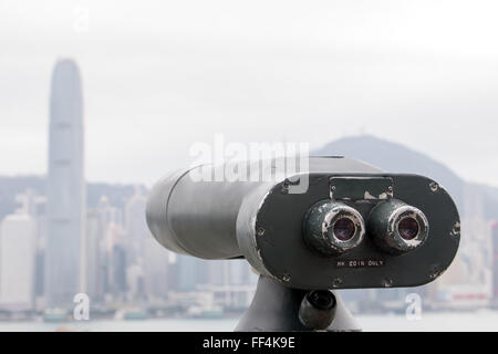 Télescope à pièces réalisé sur Hong Kong Banque D'Images