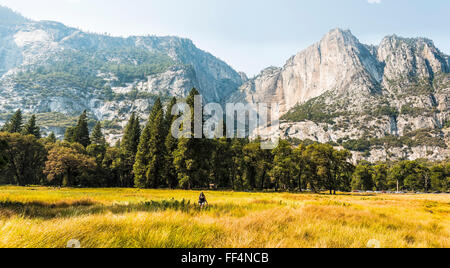 Yosemite Valley en automne, Yosemite National Park, UNESCO World Heritage Site, California, USA Banque D'Images