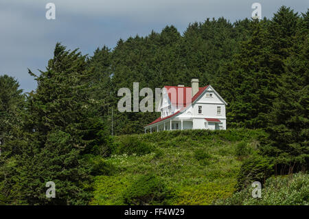 Lightouse Heceta Head gardiens chalet sur la côte de l'Oregon Banque D'Images