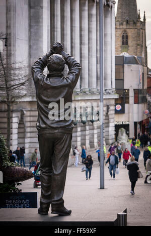 Brian Clough OBE Statue Place du Marché Nottingham Nottinghamshire en Angleterre Banque D'Images