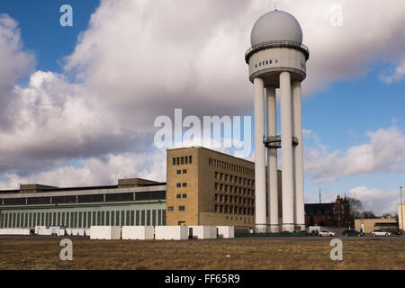 BERLIN, LE 28 JANVIER : Le 'Flughafen Berlin-Tempelhof" (en allemand pour "Berlin Tempelhof Airport' le 28 janvier à Berlin. Banque D'Images