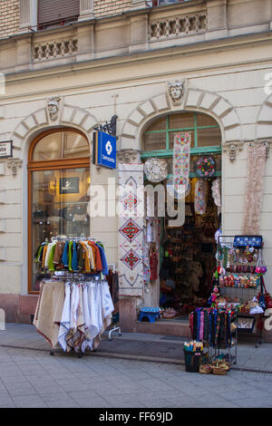 Magasin de souvenirs sur Vaci utca à Pest, Budapest, Hongrie Banque D'Images