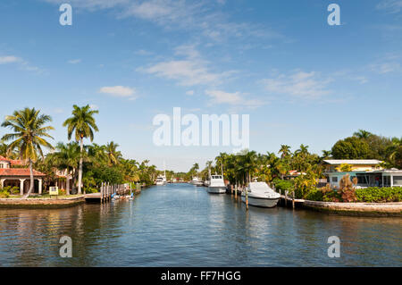 Bateaux à maisons en bord de mer à Fort Lauderdale. Banque D'Images