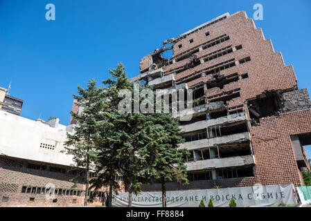 Bâtiment gouvernemental du ministère de la défense yougoslave à Nemanjina Street, Belgrade, Serbie, détruit en 1999 pendant les bombardements de l'OTAN Banque D'Images