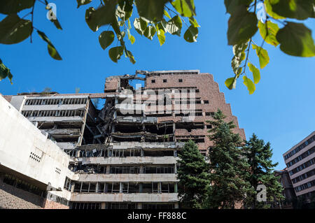 Bâtiment gouvernemental du ministère de la défense yougoslave à Nemanjina Street, Belgrade, Serbie, détruit en 1999 pendant les bombardements de l'OTAN Banque D'Images