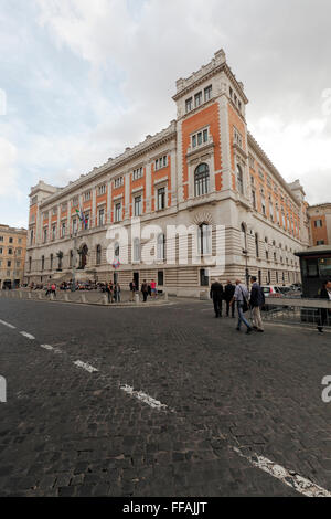 Palazzo Montecitorio, Parlement, Chambre des Députés, la Piazza del Parlamento, Lazio, Rome, Italie Banque D'Images