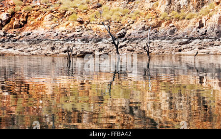 Lake Argyle est l'ouest de l'Australie et l'Australie le plus important d'eau douce du deuxième plus grand réservoir à l'homme par le volume. Le réservoir Banque D'Images