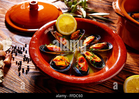 Tapas moules moules vapeur vapeur al de l'Espagne Banque D'Images