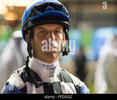 Meydān, 11 février, 2016. Pat Dobbs manèges Rivière polaires pour win UAE 1000 guinées pour Trainer Doug Watson à Meydan dans la Coupe du Monde de Dubaï Carnival Crédit : Tom Morgan/Alamy Live News Banque D'Images