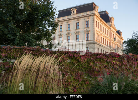 Bâtiment de cour de district de la ville de Pilsen (Plzen), région de la Bohême en République Tchèque Banque D'Images