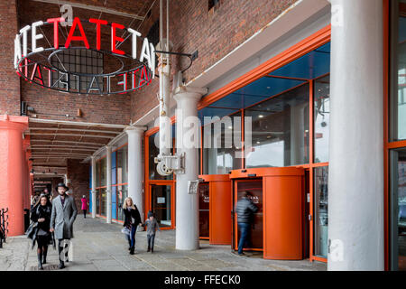 Entrée privée, Tate Liverpool Albert Dock. Banque D'Images