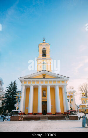 Cathédrale Orthodoxe église biélorusse de Saint Pierre et Paul à Gomel, au Bélarus. La saison d'hiver Banque D'Images