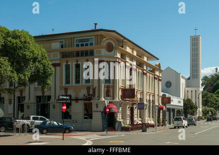 County Hotel et la Cathédrale, Napier, Hawke's Bay, Nouvelle-Zélande Banque D'Images