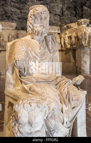 La sculpture hellénistique au musée d'archéologie, Pamukkale, Hiérapolis, province de Denizli, Turquie Banque D'Images