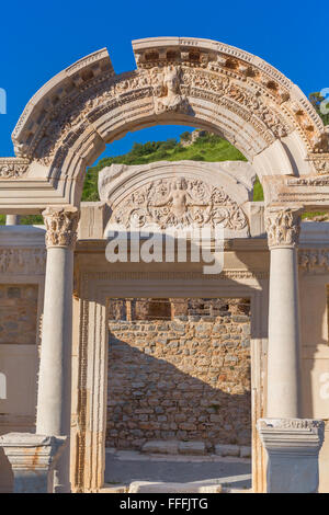 Temple d'Hadrien, ruines d'Ephèse, Selcuk, Izmir, Turquie Province Banque D'Images