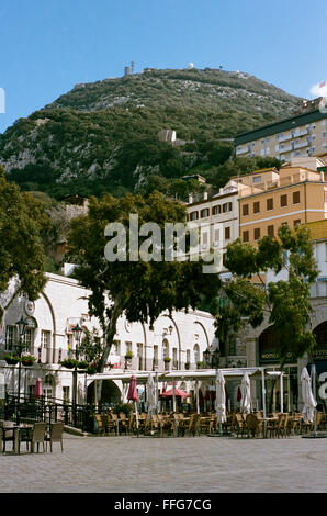 Méditerranée al fresco café-bar ou Café à Gibraltar Banque D'Images