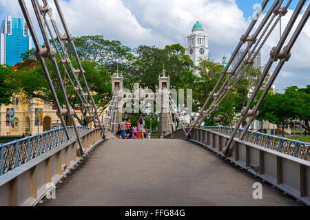 Cavenagh Bridge et culturel de la ville, Singapour Banque D'Images