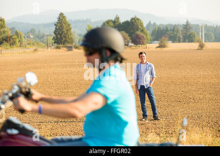 Portrait d'un jeune homme qui est un senior high school dans l'Oregon. Banque D'Images