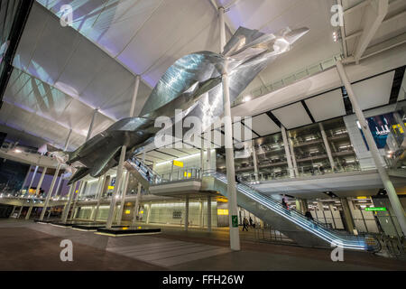 Slipstream - Terminal 2, LHR. Banque D'Images