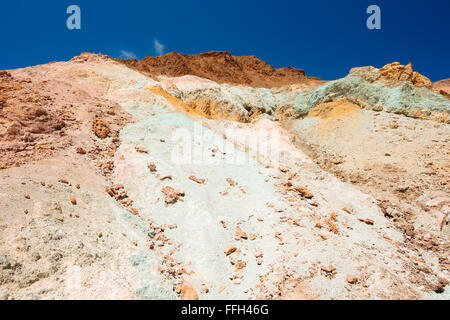 La palette de l'artiste rock formation à Death Valley National Park, Californie Banque D'Images