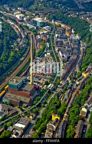 Vue aérienne, l'usine chimique Bayer Wuppertal, Wuppertal, parc de fer de suspension, l'acier, le cadre de la vallée de la Wupper, Wuppertal, Banque D'Images