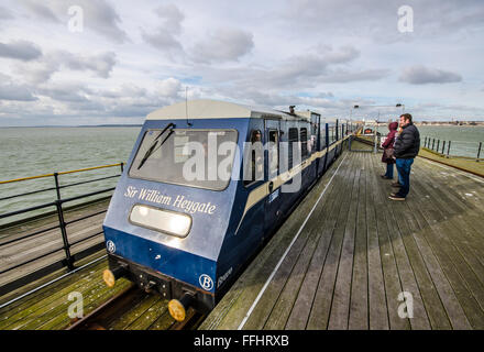Jetée de Southend est une date majeure dans Southend. L'extension de 1,34 miles (2.16 km) dans l'estuaire de la Tamise, c'est la plus longue du monde Banque D'Images
