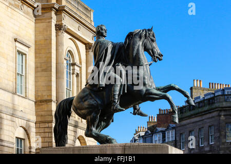 Statue du duc de Wellington à cheval, Princes Street, Edinburgh, Ecosse, Royaume-Uni Banque D'Images